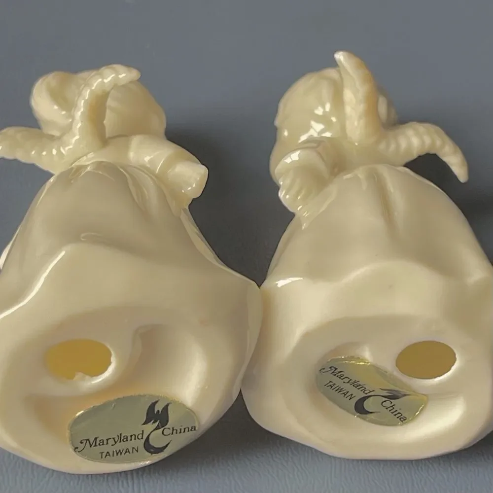 Maryland China 3 inch White Kissing Cheek Bone China Angel Figurines